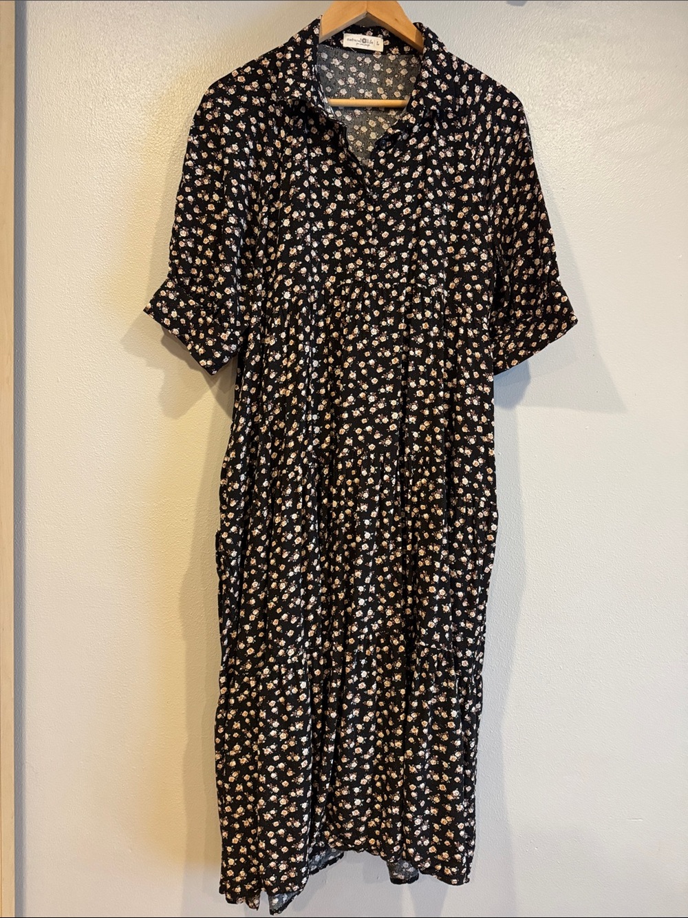 Natural life ‘Rebecca’ Women's Black Floral Button-Up Midi Dress